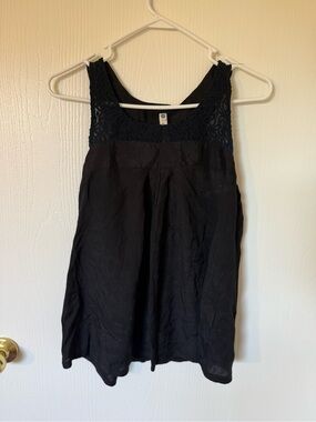 Remanika Tank Top